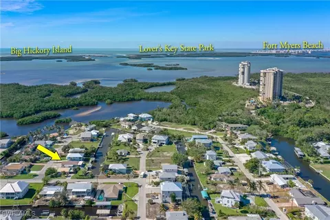 4730 Jackfish St, Bonita Springs, FL 34134