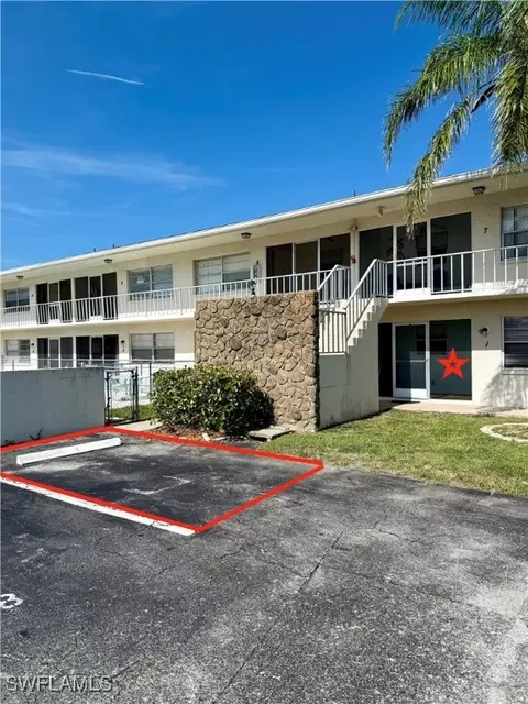 520 Coronado Pkwy #1, Cape Coral, FL 33904