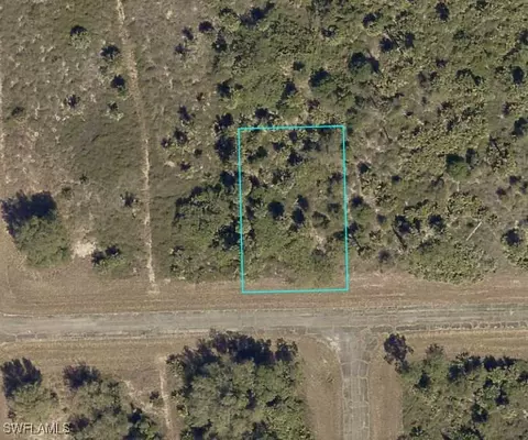 204 Alan Shepard Ter, Labelle, FL 33935