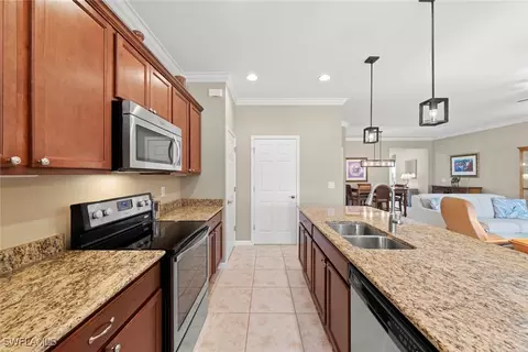 20352 Cypress Shadows Blvd, Estero, FL 33928 photo 8