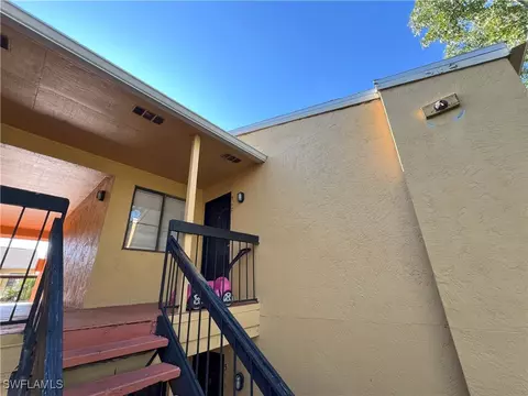 2875 Winkler Ave #517, Fort Myers, FL 33916