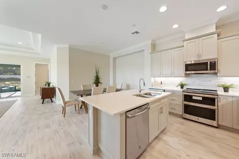 8980 Calypso Ct, Naples, FL 34112 photo 9
