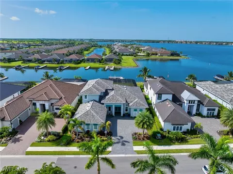 11501 Venetian Lagoon Dr, Fort Myers, FL 33913