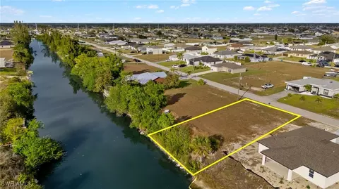 Undisclosed, Cape Coral, FL 33993