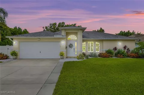 11610 Red Hibiscus Dr, Bonita Springs, FL 34135