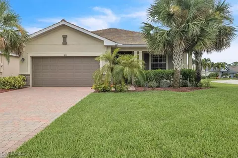 3101 E Windsor Dr, Alva, FL 33920