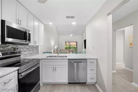 9871 Citadel Ln #202, Bonita Springs, FL 34135