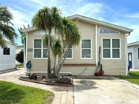 4531 Pilgrims Way E, Estero, FL 33928 photo 3