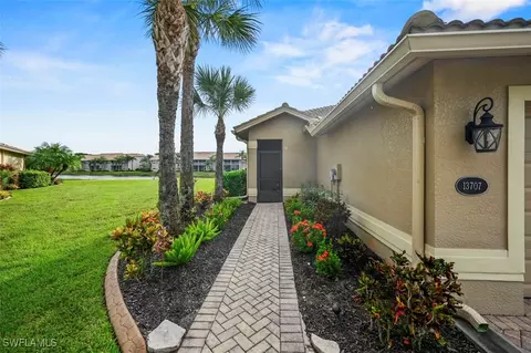 13707 Martone Ct, Estero, FL 33928 photo 2