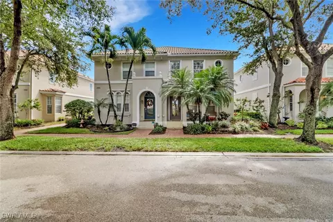 3570 Zanzibar Way, Naples, FL 34119