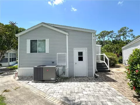 10936 Limpkin Cir, Estero, FL 33928 photo 25