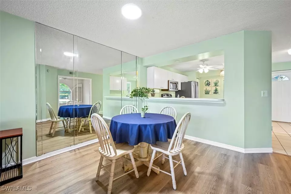 Dining - 885 New Waterford Dr #U101, Naples, FL 34104 photo 2 of 2