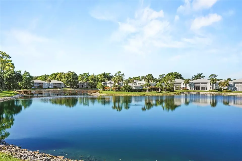 View/Area - 885 New Waterford Dr #U101, Naples, FL 34104 photo 2 of 6