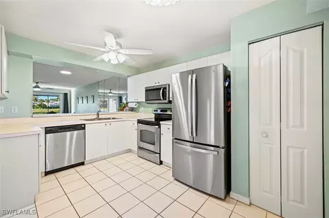 Kitchen - 885 New Waterford Dr #U101, Naples, FL 34104 photo 1 of 1