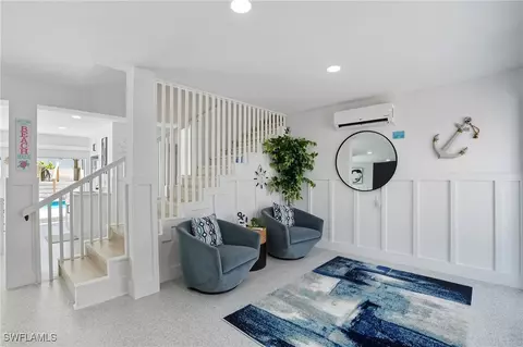 190 Bayview Ave, Fort Myers Beach, FL 33931
