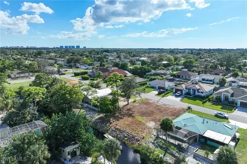 27298 Jolly Roger Ln, Bonita Springs, FL 34135