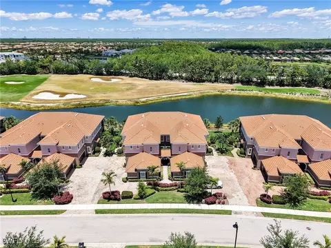 31 Glastonbury Cir #102, Fort Myers, FL 33913