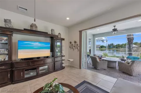 20091 Tavernier Dr, Estero, FL 33928