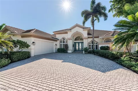 23037 Shady Knoll Dr, Bonita Springs, FL 34135
