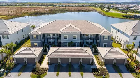 11761 Venetian Lagoon Dr #204, Fort Myers, FL 33913