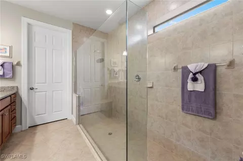 20264 Black Tree Ln, Estero, FL 33928 photo 9