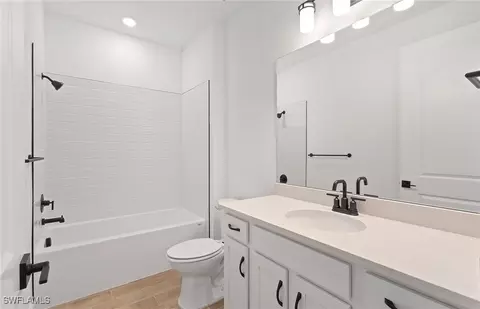 1915 Sierra Ct, Naples, FL 34120 photo 11