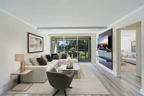 1083 Forest Lakes Dr #6204, Naples, FL 34105