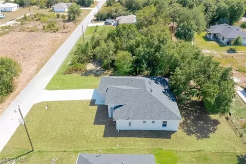 2113 Robert Ave, Alva, FL 33920 photo 10