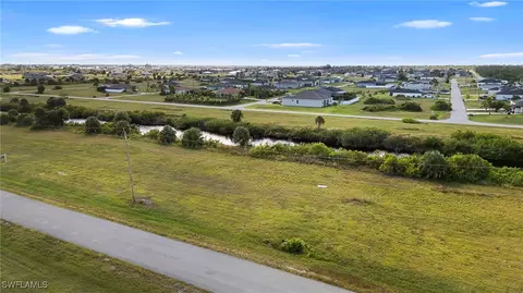 4022 NW 37th Ave, Cape Coral, FL 33993