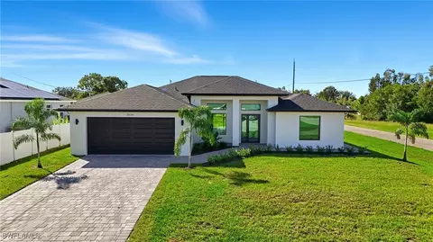 2619 27th St SW, Lehigh Acres, FL 33976