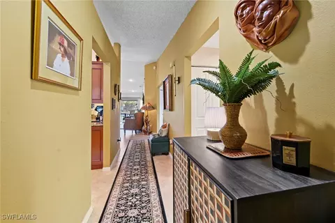 865 New Waterford Dr #S204, Naples, FL 34104