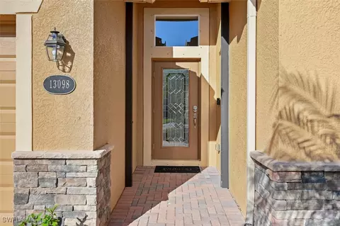 13098 Cardeto Ct, Estero, FL 33928 photo 4