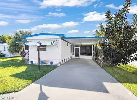 123 Cedar Ln #42, Naples, FL 34114