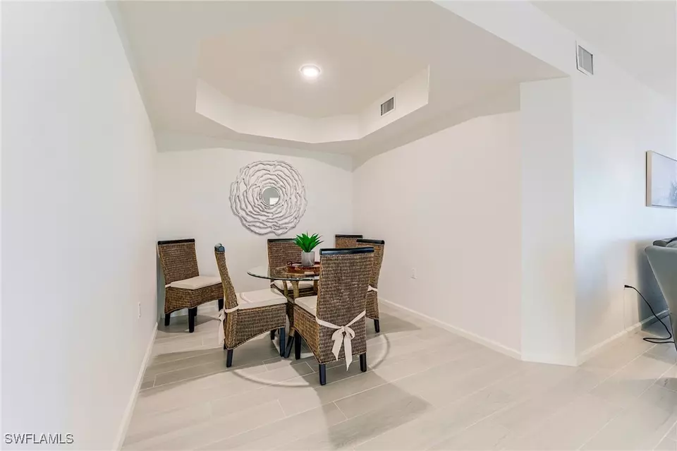 Dining - 3131 Meandering Way #102, Fort Myers, FL 33905 photo 2 of 3