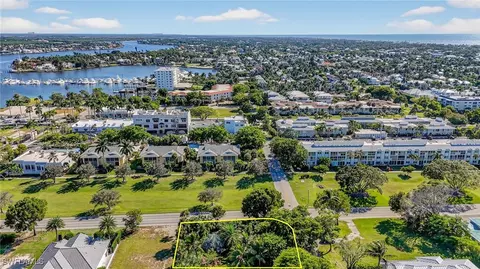 709 Broad Ave S, Naples, FL 34102 photo 10