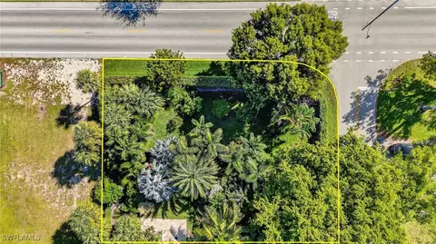 709 Broad Ave S, Naples, FL 34102 photo 7