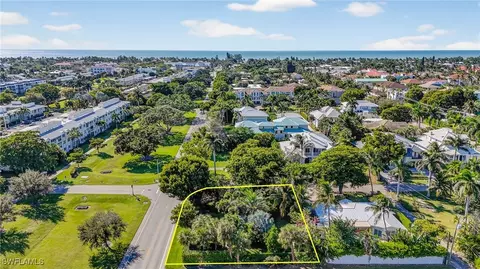709 Broad Ave S, Naples, FL 34102 photo 6