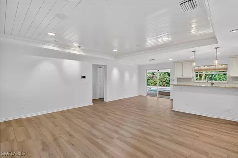 1135 7th St S, Naples, FL 34102 photo 9