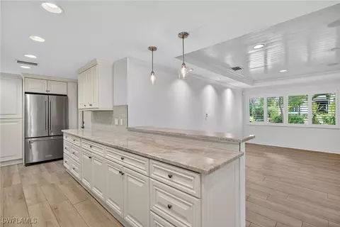 1135 7th St S, Naples, FL 34102 photo 17