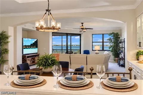 11620 Court Of Palms #303, Fort Myers, FL 33908