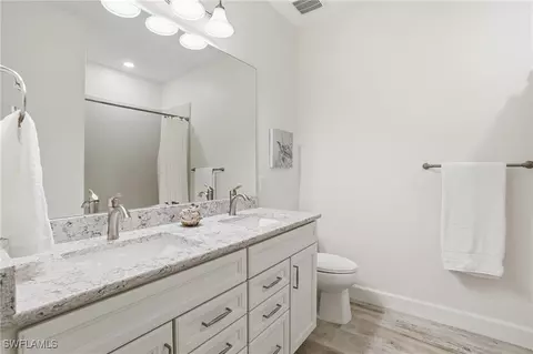 Bath - 17210 Ashcomb Way, Estero, FL 33928 photo 5 of 6
