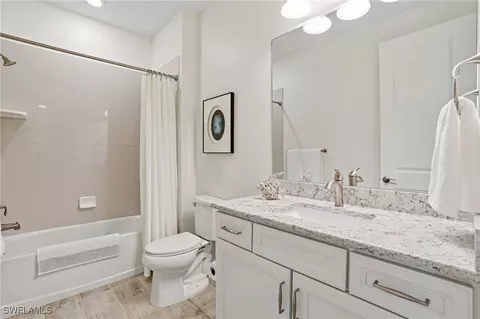 Bath - 17210 Ashcomb Way, Estero, FL 33928 photo 6 of 6
