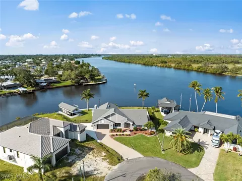 13896 River Forest Dr, Fort Myers, FL 33905
