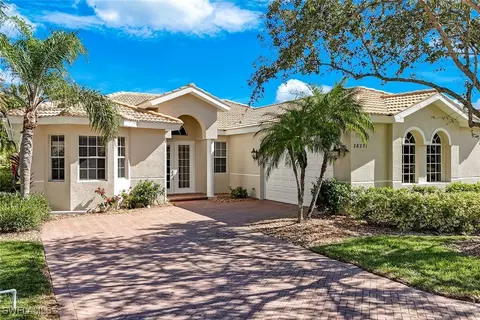 28251 L Burton Fletcher Ct, Bonita Springs, FL 34135