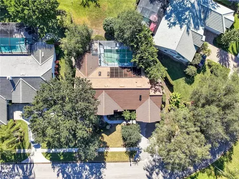 232 Silverado Dr, Naples, FL 34119 photo 4