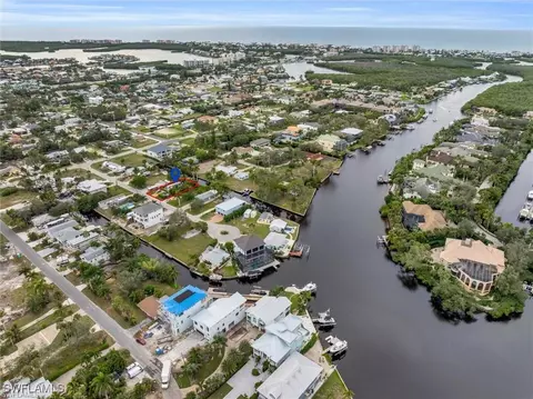 27579 Tarpon Way, Bonita Springs, FL 34134