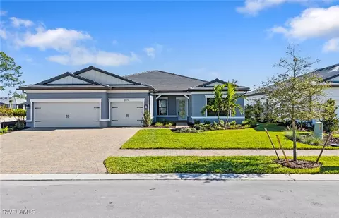 2074 Don Benito Way, Naples, FL 34120