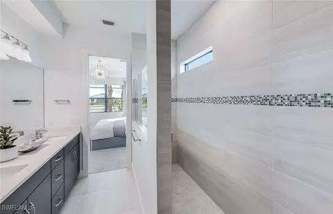 2145 Sequoia Ct, Naples, FL 34120 photo 13