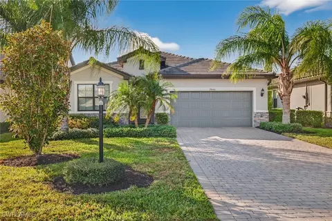 19840 Beechcrest Pl, Estero, FL 33928