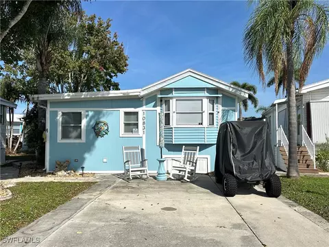 10831 Vireo Cir, Estero, FL 33928